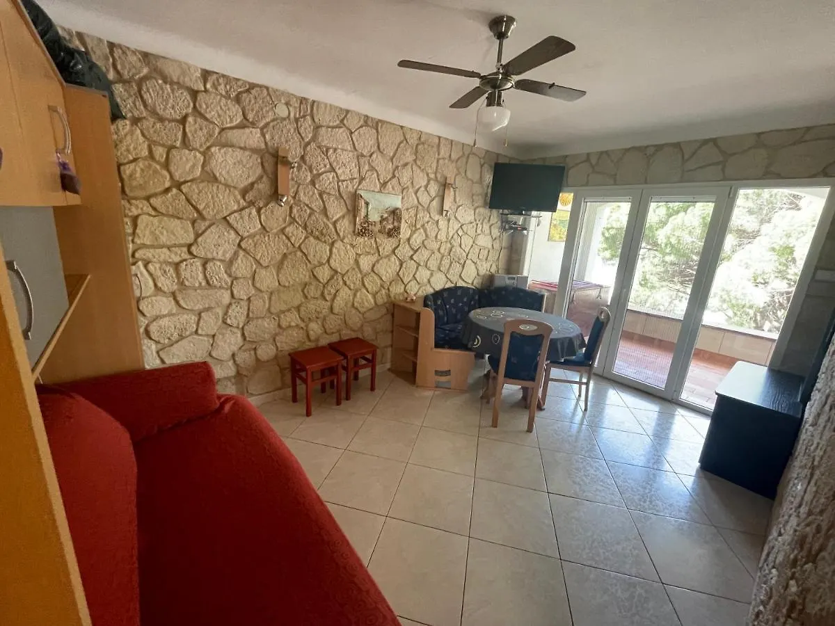 Pasodoble Apartment Roses Spain