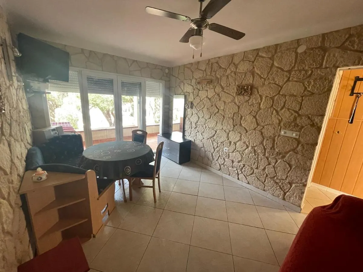 Pasodoble Apartment Roses
